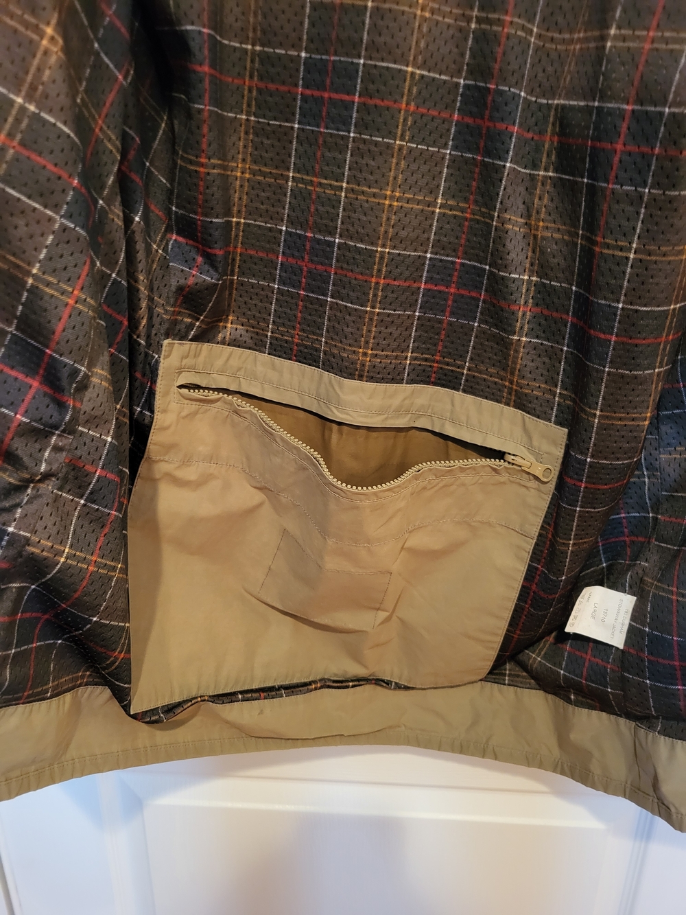 Barbour Durham Stowaway Waterproof and Breathable Jacket - Picture 9 of 11